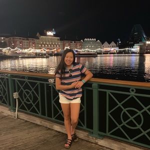 Meet your Posher, Ciara